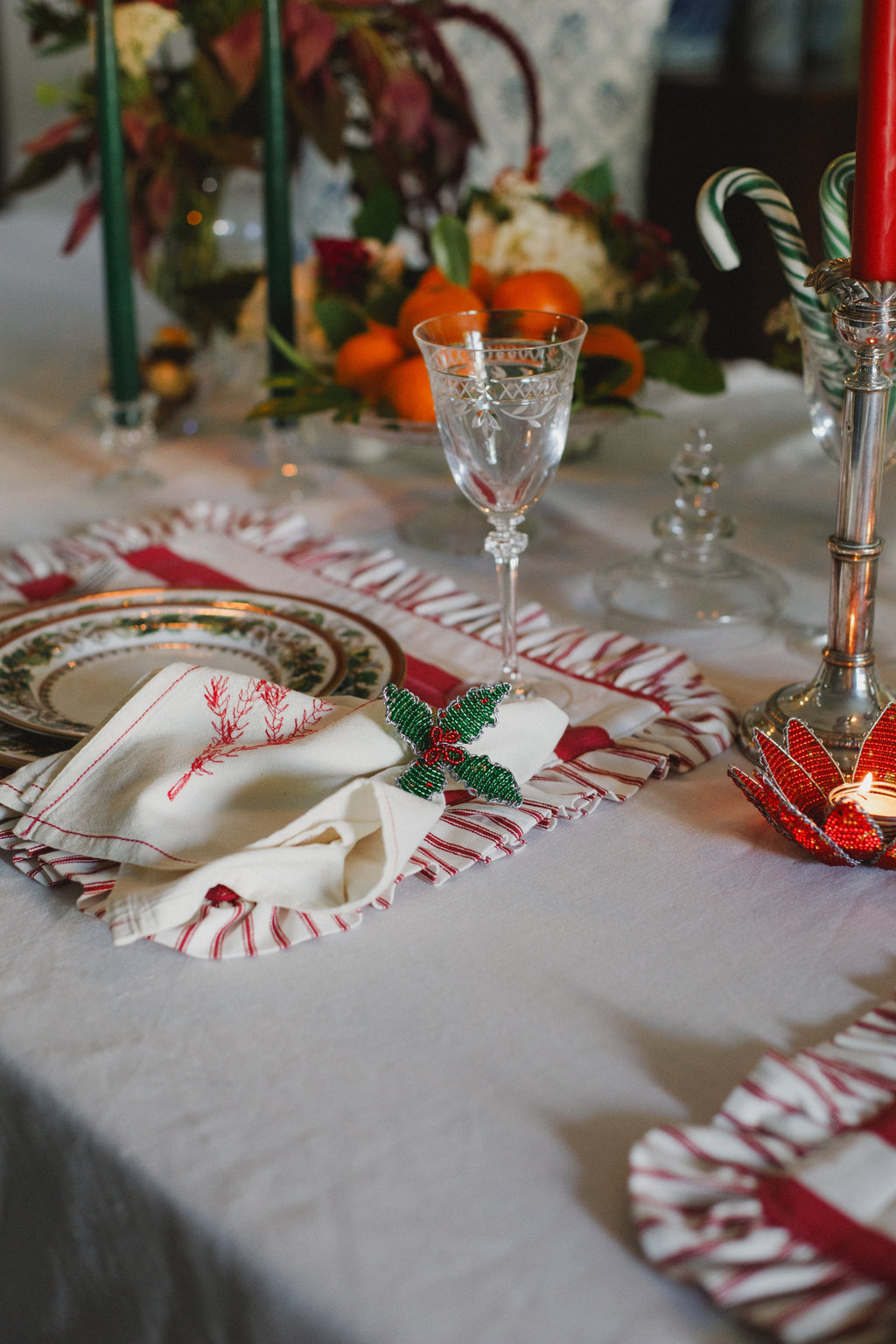 Hand-Beaded Wire Napkin Ring — Ivy & Holly Motif