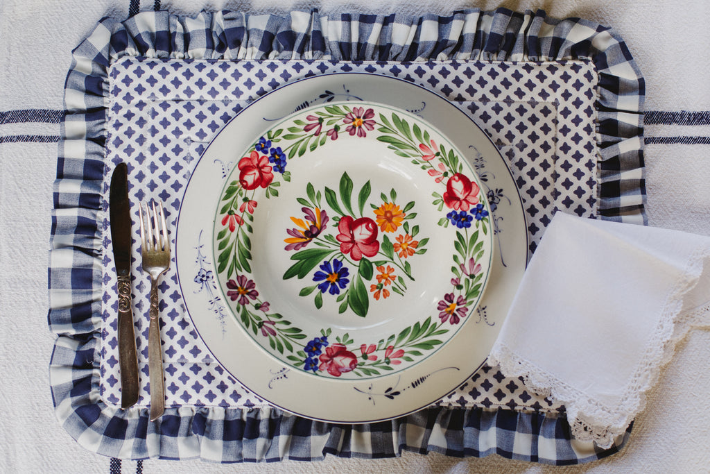 Frilled Quilted Table Mat
